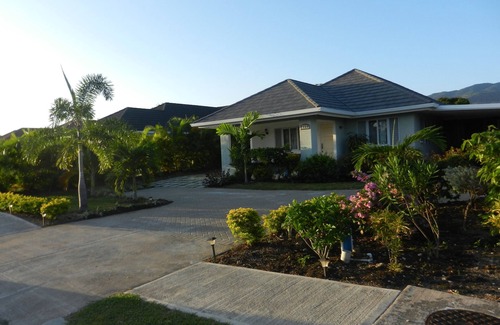 St. Ann's Bay House | Pimento Oasis - The Palms in Richmond