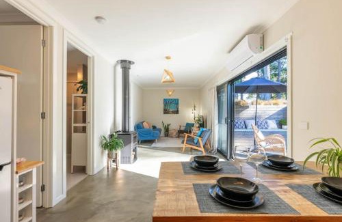 Balnarring House | Pine Beach Guest House in the Heart of Balnarring