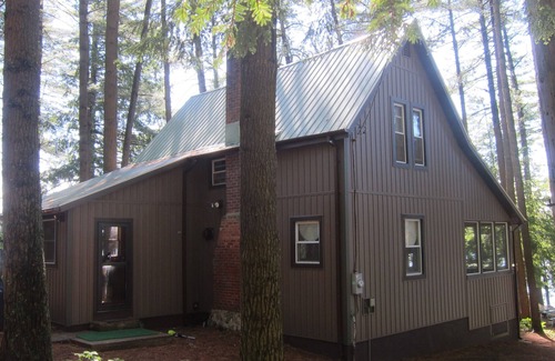 Brantingham Cottage | Pine Cone Point, Charming ADK Camp, 180' Lakefront On Pristine Brantingham Lake