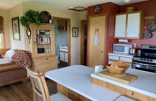 Livingston Cabin | PINE CREEK CABIN Located in the Heart Of Fly-Fishing Country