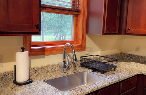 Lake Harmony Estates Ski Chalet | Pine Crest Lodge, 8BR 5BA Home with Large Yard, Fire Pit, & Private Hot Tub