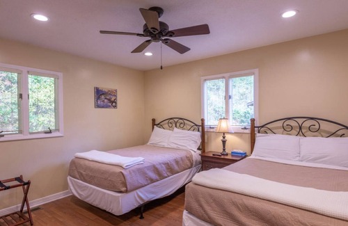 Canton House | Pine Forest at Springdale: Resort Home with Golf and Pool Access!