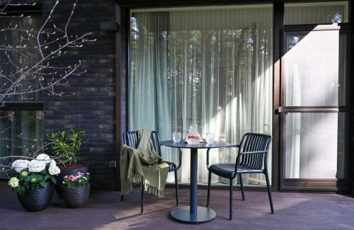 Palanga Apartment | Pine Forest Escape at Vanagupes Parkas