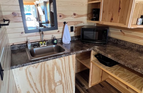 Rockerville Cabin | Pine Haven Lodging