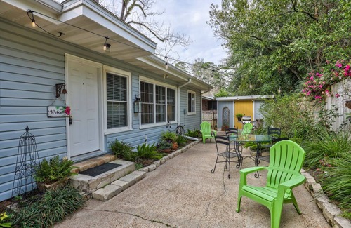 Old Town House | Pine Hill Gardens in perfect Midtown Location