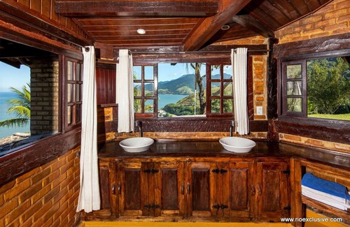 Conceicao de Jacarei House | 🌲Pine Hills Exclusive🌲 Swimming Pool View 360 Sea