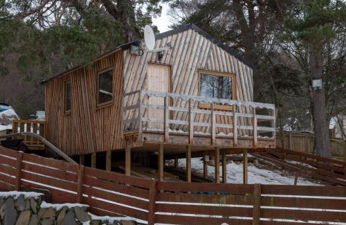 Glenmore Ski Chalet | Pine Marten Bar Glenmore Treehouse
