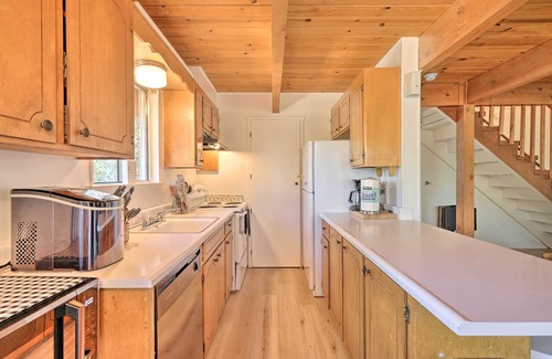 Groveland Cabin | Pine Mountain Lake Cabin w/Grill!