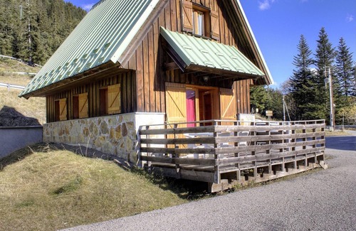 La Bollene-Vesubie House | Pine tree - LA BOLLENE-VESUBIE