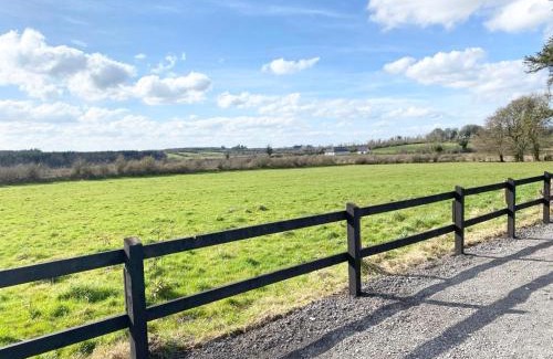 Crosswell House | Pine View In The Heart Of The West