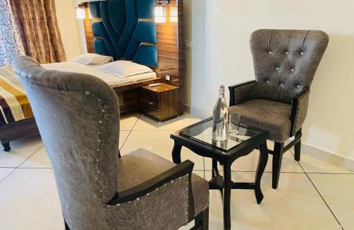 Amritsar House | Pine Wood Villa