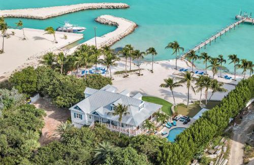 Islamorada House | Pineapple Beach