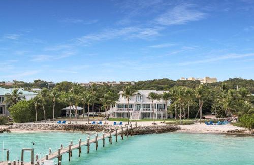 Islamorada House | Pineapple Beach