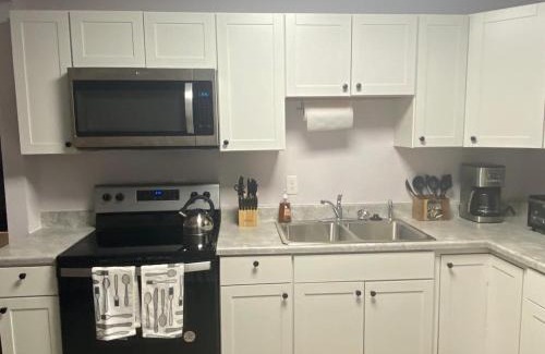 Bearss Plaza House | Pinecrest home away from home.