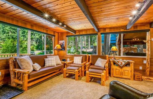 Roslyn Ridge House | Pineloch Paradise