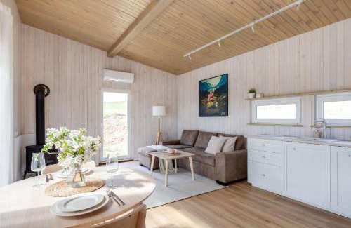 Inturkes seniunija House | Pineplace twins NIDA