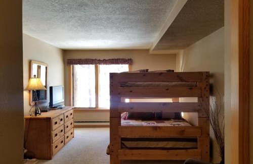 Keystone Apartment | Pines Foxtail 2046
