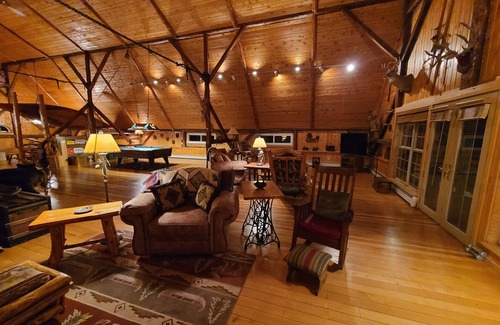 Menominee Cabin | Pinewoods Springs Lodge with Tower, 240 forested acres & 1 acre Pond