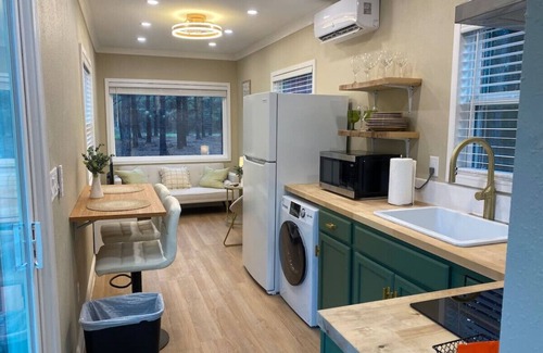 Nacogdoches Apartment | Piney Woods Tiny Home