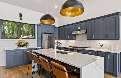 Ellijay Cabin | Pinhoti Summit- Luxury Mountain Retreat