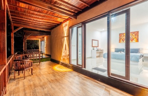 Penida Island Hotel | Pini Sentana Bungalow with 90m² Pool & Terrace