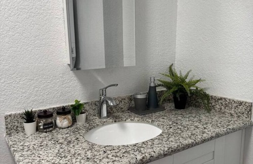 Greater Heights Apartment | Pink 1BHK, 5 miles from Downtown + Free Parking