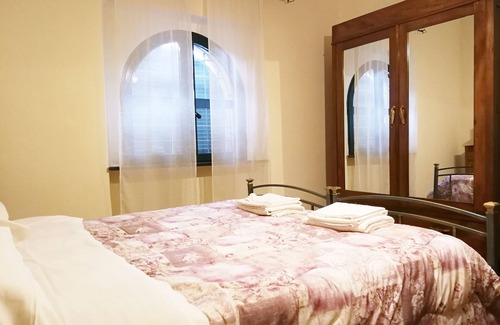 Latignano Other | Pinzale farmhouse, swimming pool, air conditioning, ideal for families and friends