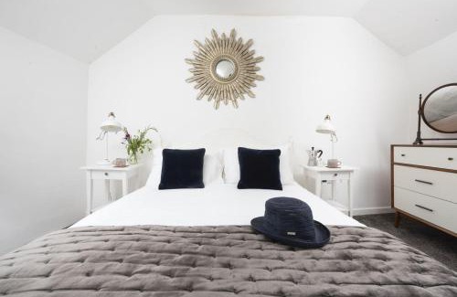 Mousehole House | Piskey Cottage, Mousehole