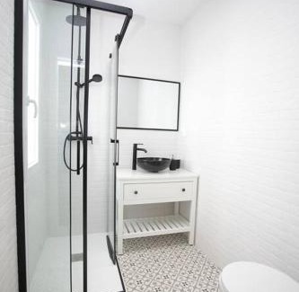 La Corredoria y Ventanielles Apartment | Piso a un paso del centro Oviedo