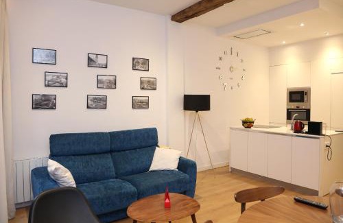 San Francisco Apartment | Piso Moderno a 2 minutos del Casco Viejo con Parking Gratis