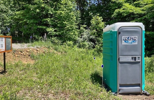 Laurelville RV Rental | Pitch a Tent or Park a 20 ft or Smaller Camper at Camp Peace Hocking Hills