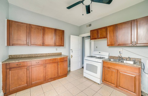 Ross Township Apartment | Pittsburgh Vacation Rental ~ 6 Mi to Downtown!