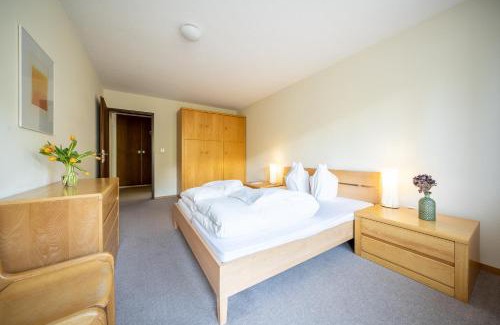 Vulpera Apartment | PL 202 Lichtdurchflutete Wohnung mit grossem Balkon Richtung Scuol