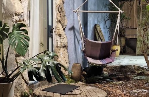 Kiryat Tiv'on Apartment | PLACE4REST Cozy 1-bedroom apartment in amazing Kiryat Tiv'on with WiFi, AC
