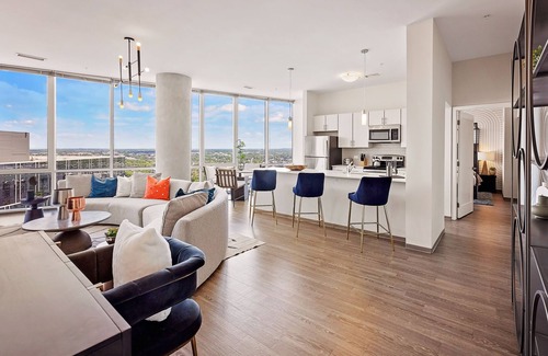 Sobro Apartment | Placemakr Premier SoBro