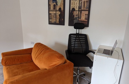 Darlington House | Places to stay in Darlington with Free Parking