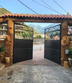 Souk El Tenine Apartment | Plage à 1km! Appartement familial paisible avec vue sur MER et MONTAGNE, idéal pour des vacances relaxantes
