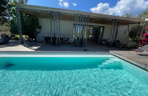 Sainte-Lucie-de-Porto-Vecchio Villa | Plage Et Campagne Dans le Superbe Golfe de Pinarello