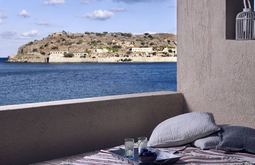 Plaka Apartment | Plaka Seafront Residence - Studio 2