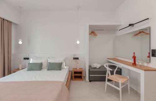 Makry Gialos Hotel | Plakakia Luxury Apartments - Apt 6