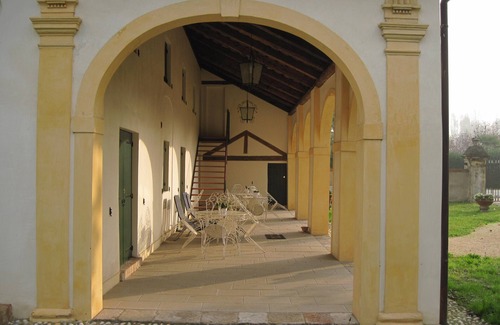 Olmo di Mira Apartment | Platano, charming residence in the Barchessa of Venetian Villa: Villa Pastori