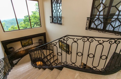 Valle Pura Vida Villa | Platinum - A New level of Luxury, with 360 degree views & unmatched quality