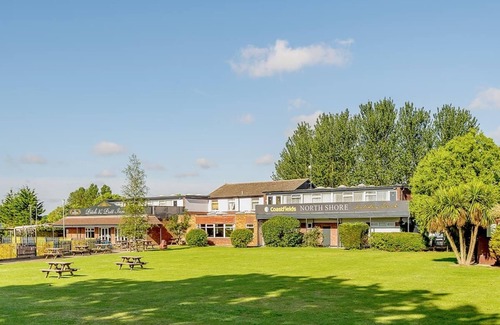 Skegness Apartment | Platinum Elmhirst Apartment