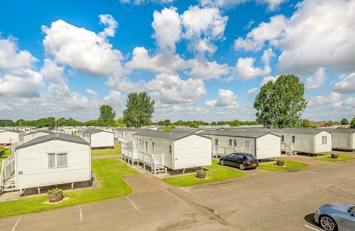 Skegness Apartment | Platinum Elmhirst Apartment