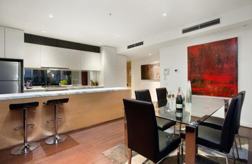 Southbank Apartment | Platinum Luxury Stays at Freshwater Place
