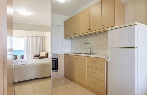 Psarou Apartment | Playa Del Zante - Superior Family Studio with Sea View