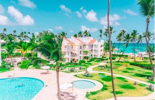 El Cortecito Apartment | Playa Turquesa 3BR BBQ Oceanfront Stay
