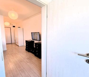 Drumul Taberei Apartment | PLAZA VIEW Studio