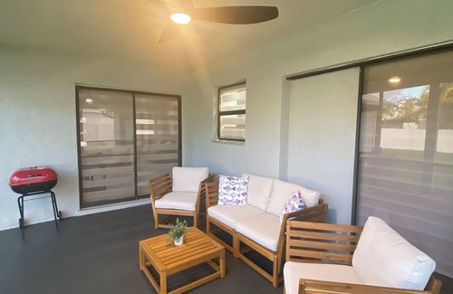 Trafalgar House | Pleasant 3-bedroom house with AC in Cape Coral