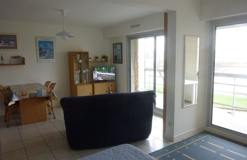 Perros-Guirec Apartment | Pleasant APT, panoramic view on PORT PLAISANCE, south west, 2 pers